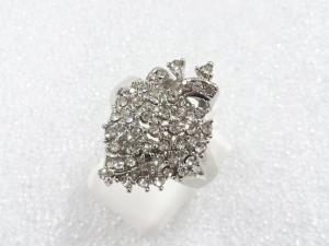 クリスタル　指輪(18号)